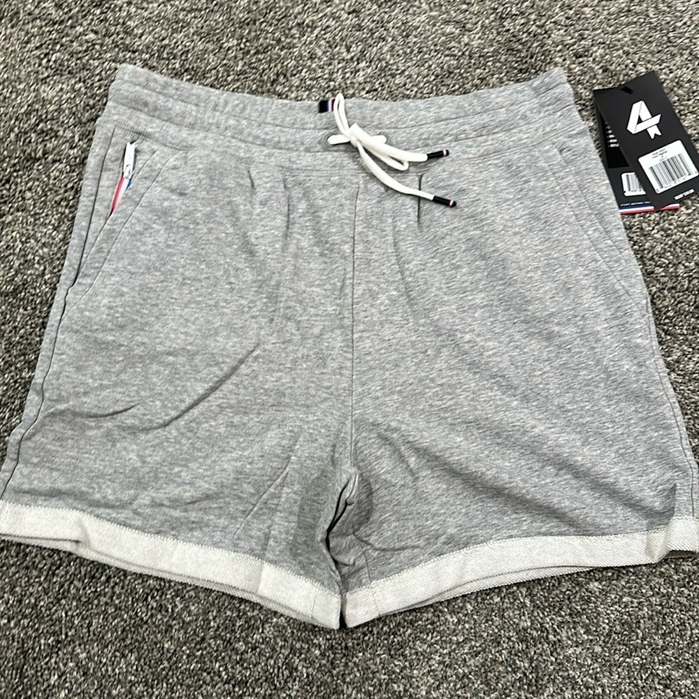NWT Fourlaps grey Heather rush shorts. Size medium